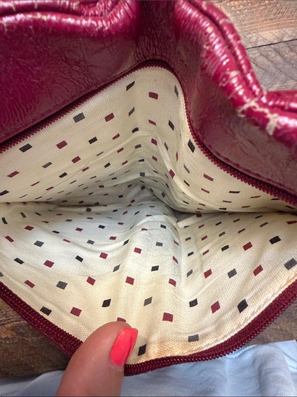 HOBO Lauren Double Frame Clutch Wallet Burgundy Berry AS IS - Picture 3 of 12